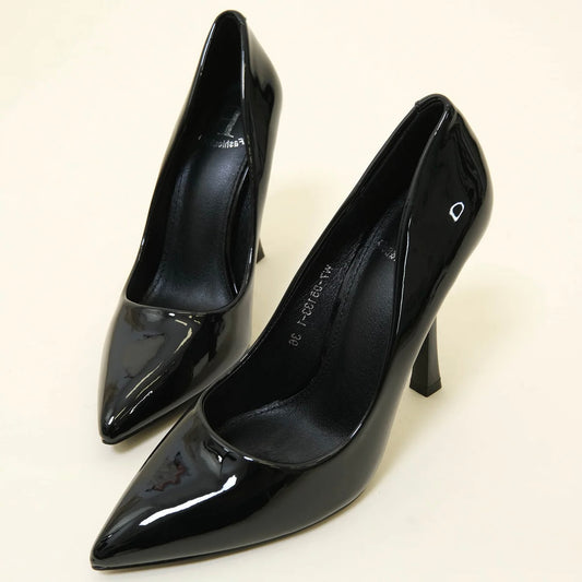 Decoltè glossy black basic