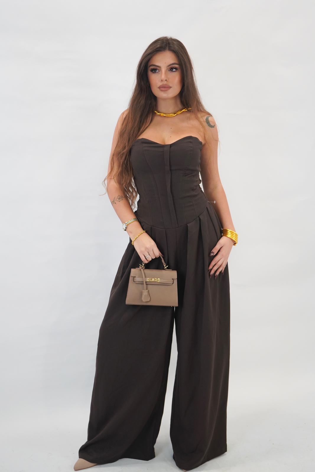 tuta intera elisabetta